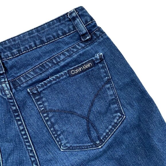 Calvin Klein Straight Denim Shorts | Blue | Size 28/6 - Picture 6 of 11